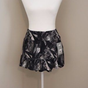 NWT Marika Black and White Pattern Athletic Skirt